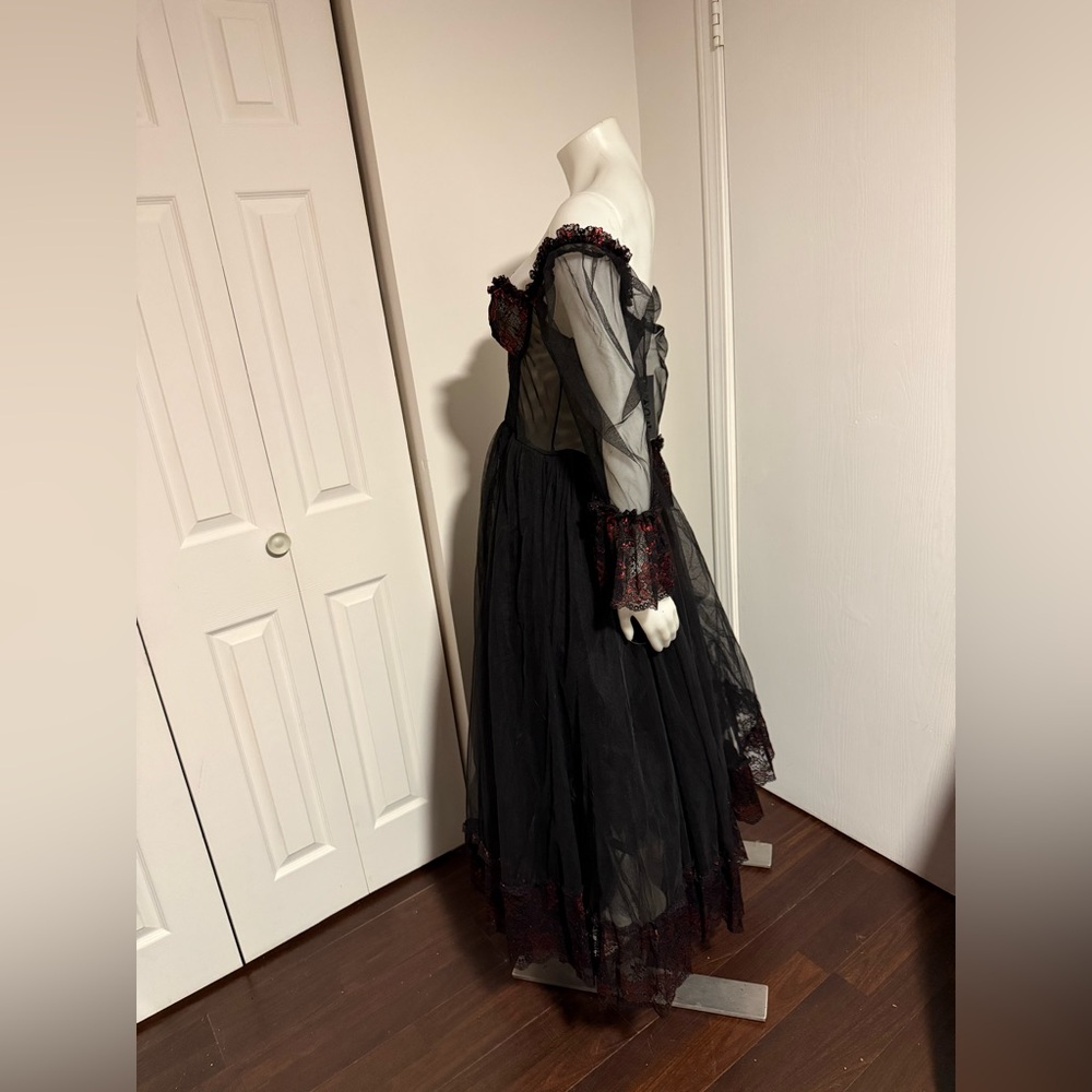 NWT Black Widow Dance with Death with Red lace Dress - Picture 8 of 12